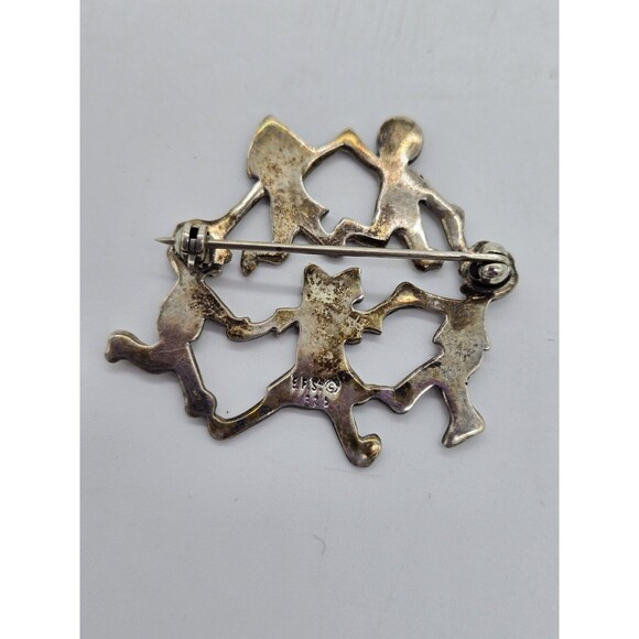 Vintage EFS Sterling Silver 925 Circle Of Kids Children Holding Hands Brooch Pin - Picture 4 of 7